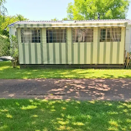 Кемпинг Mobil-home 4 Personnes Proche Des Plages Сен-Жорж-де-Дидон