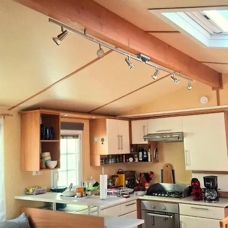 Кемпинг Mobil-home 4 Personnes Proche Des Plages *