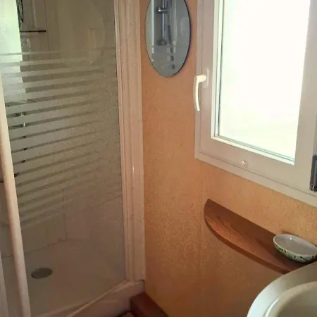 Кемпинг Mobil-home 4 Personnes Proche Des Plages *